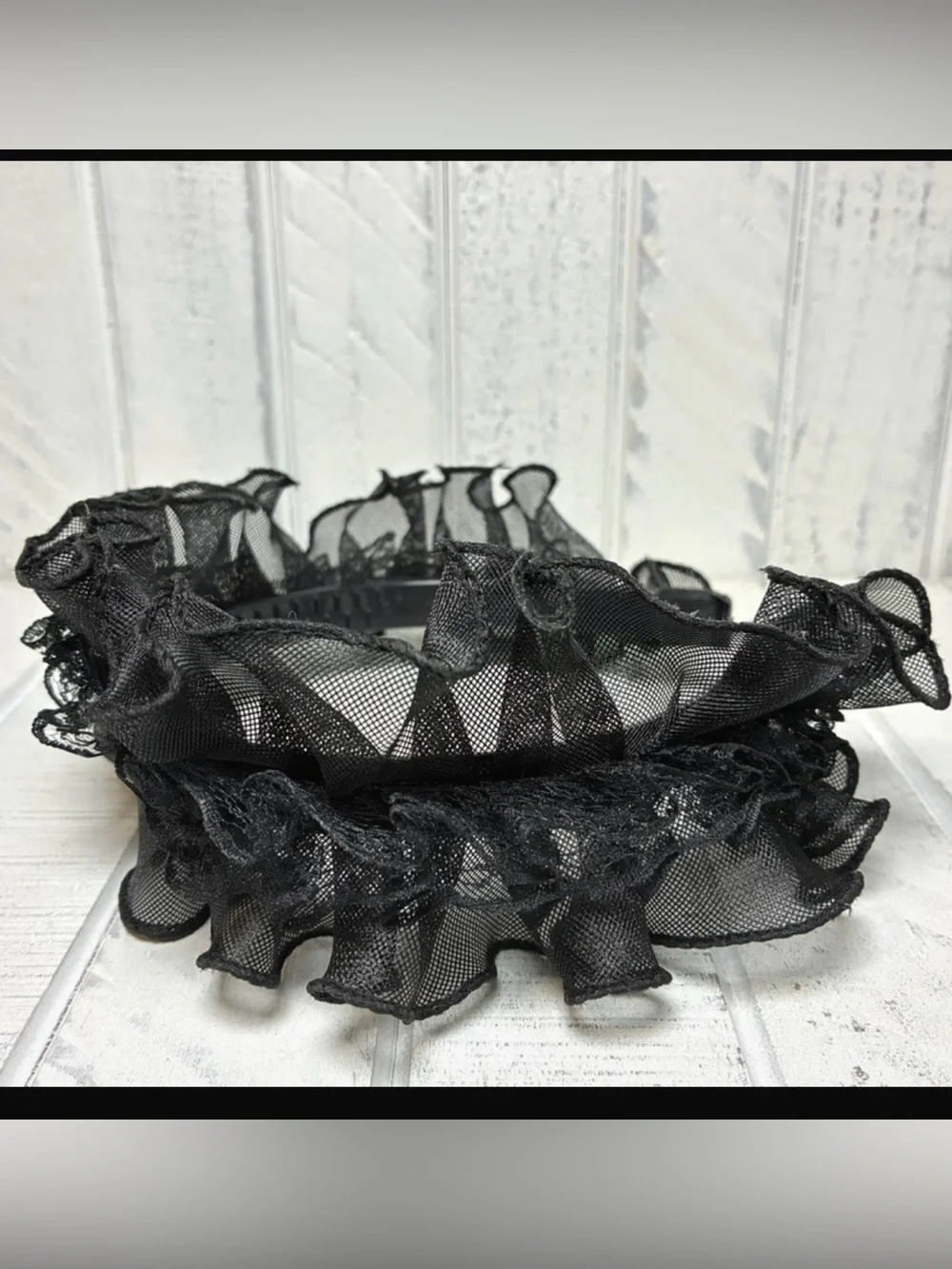 Black Ruffle Mesh Headband – Women's Fashion Hair Accessory